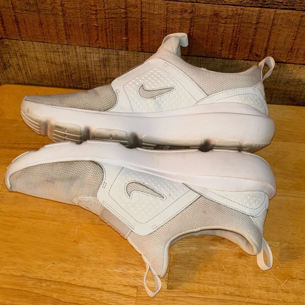 Nike sneakers size